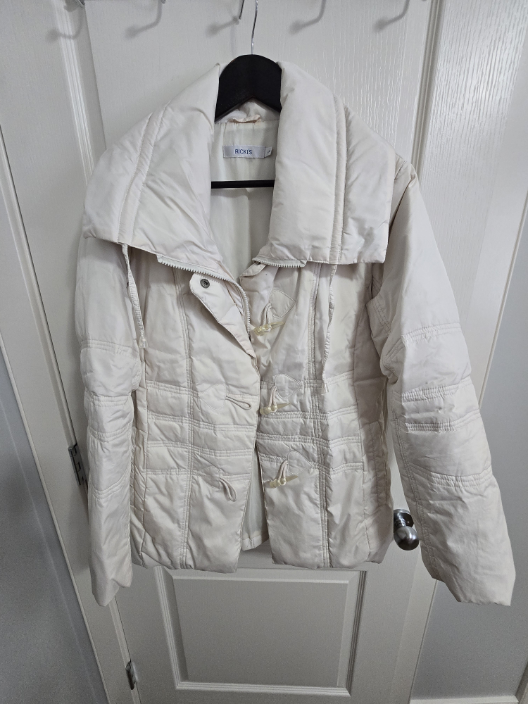 Ricki's White Puffer Jacket with Toggle Closure - photo 5