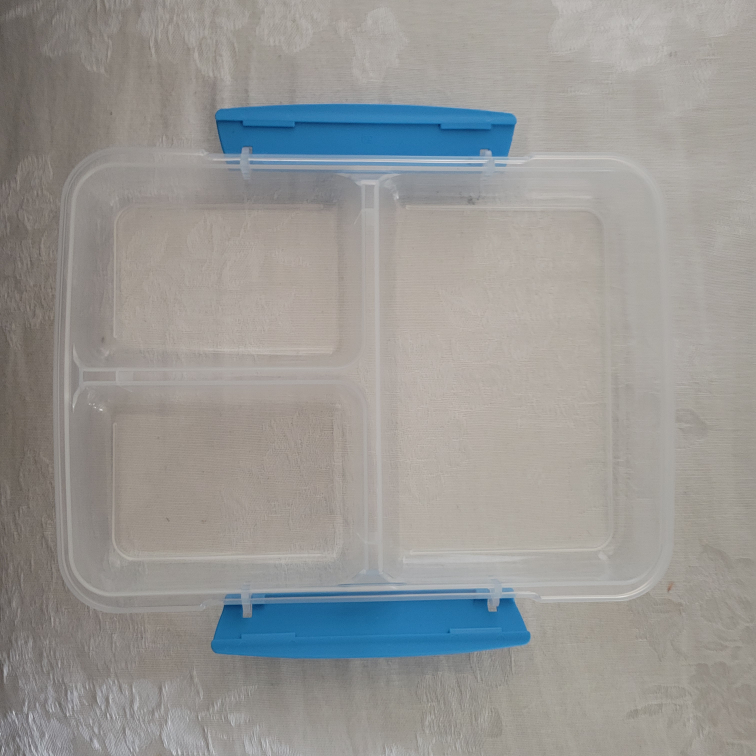 Lunch Container with 3 Compartments - photo 2