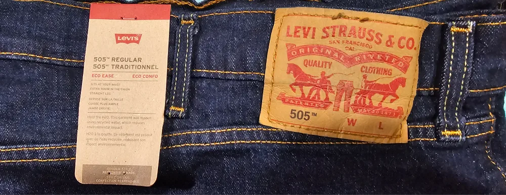 BNWT Men's Big And Tall Red Tag Stretchable Levi's Jeans image indicator(3)