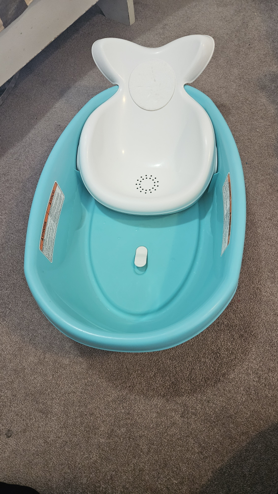 Fisher price baby bath tub - photo 2