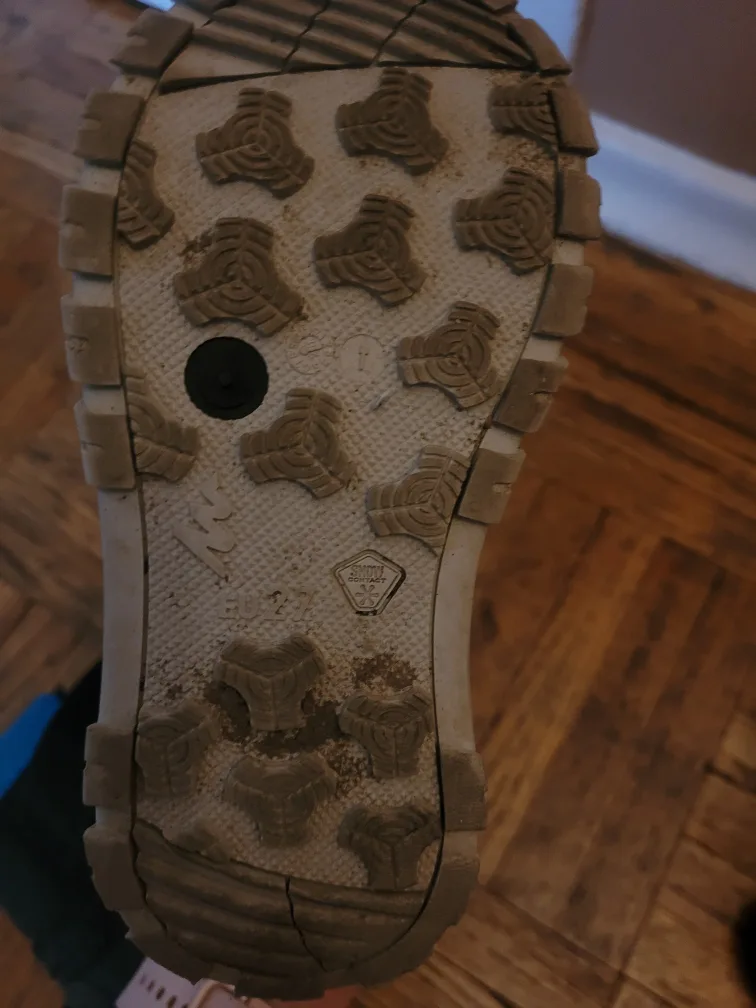 Little Kids' Winter Boots image indicator(6)