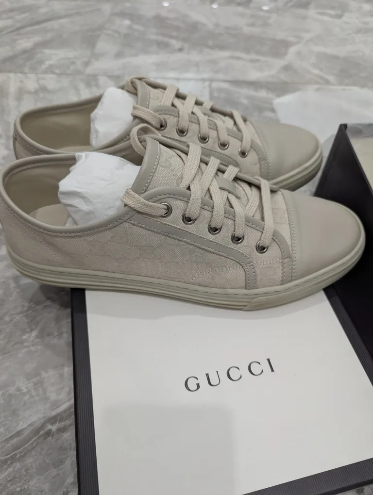 Gucci Off-White Canvas Low Top Sneakers