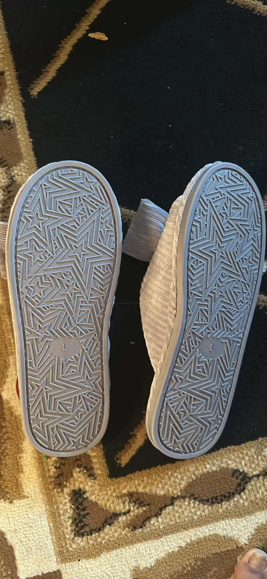 EverFoams Women's Open-Toe Slippers Memory Foam House Shoes image indicator(5)