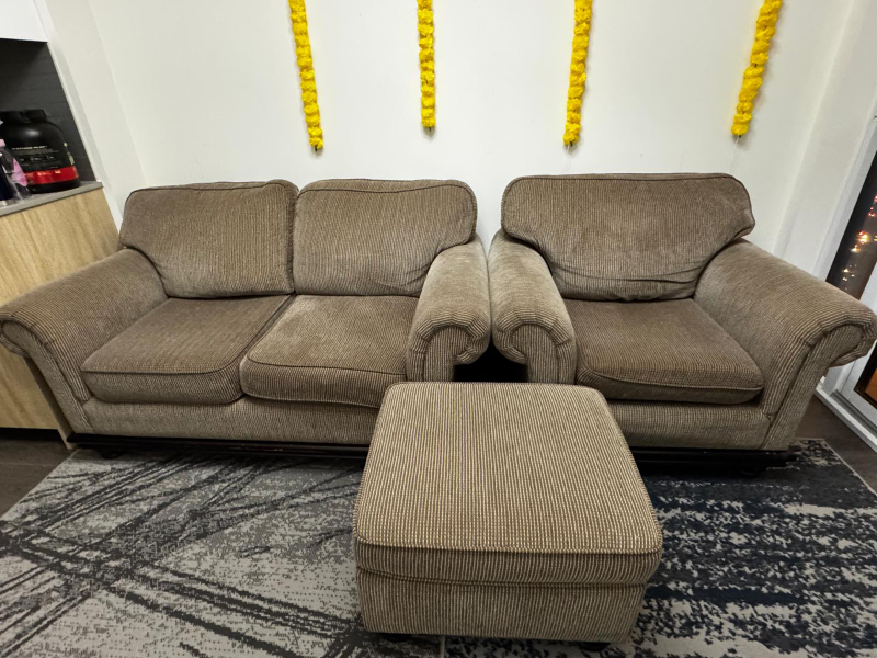 sofa - photo 2