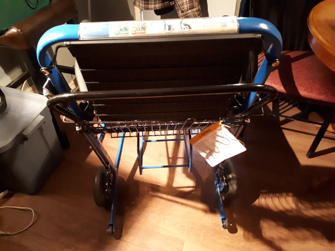 Transport Chair image indicator(3)