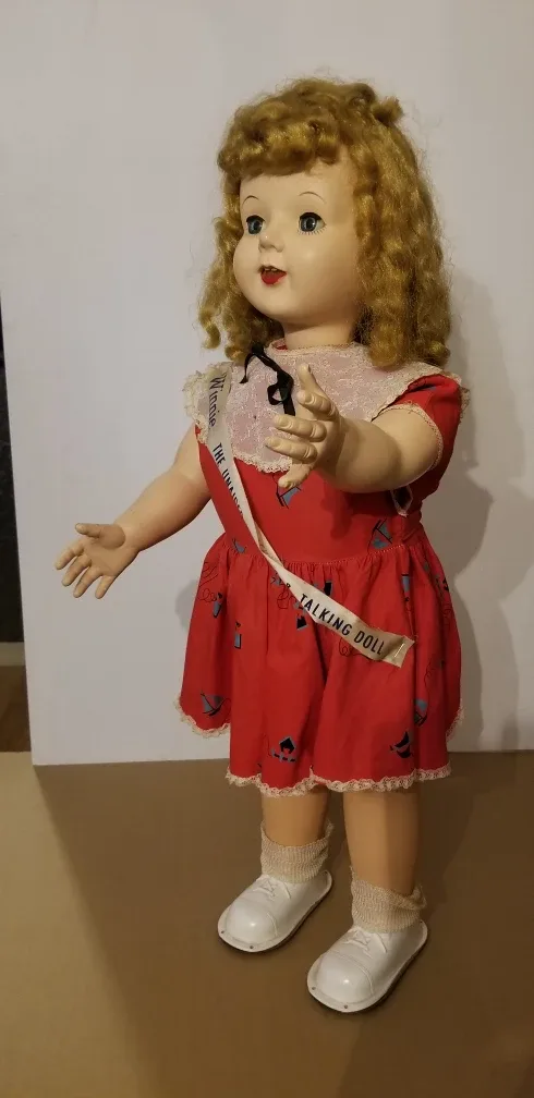 Doll , walking , wind up from 1956 image indicator(4)