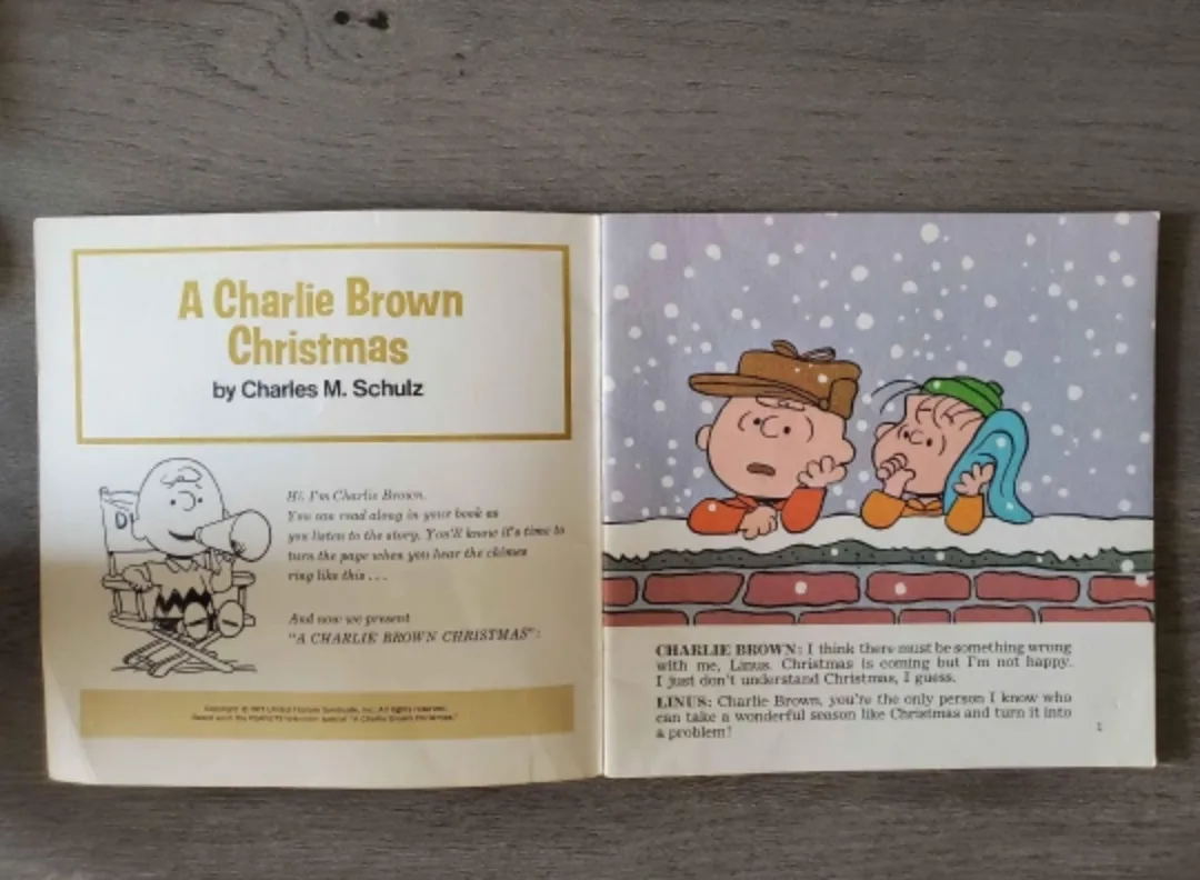 Vintage (1977) A Charlie Brown Christmas Read-along Book image indicator(2)