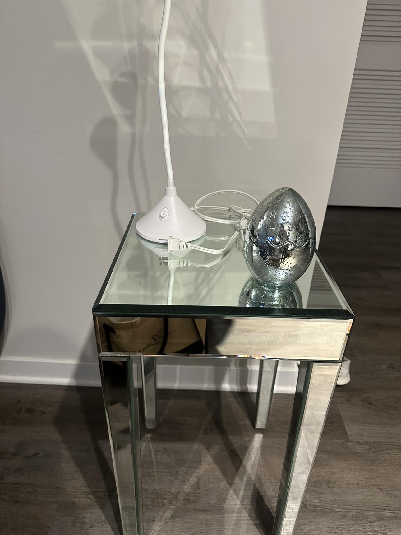 Mirrored End Table - photo 2