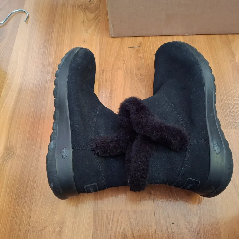 Skechers Women's Black Ankle Boots image indicator(4)