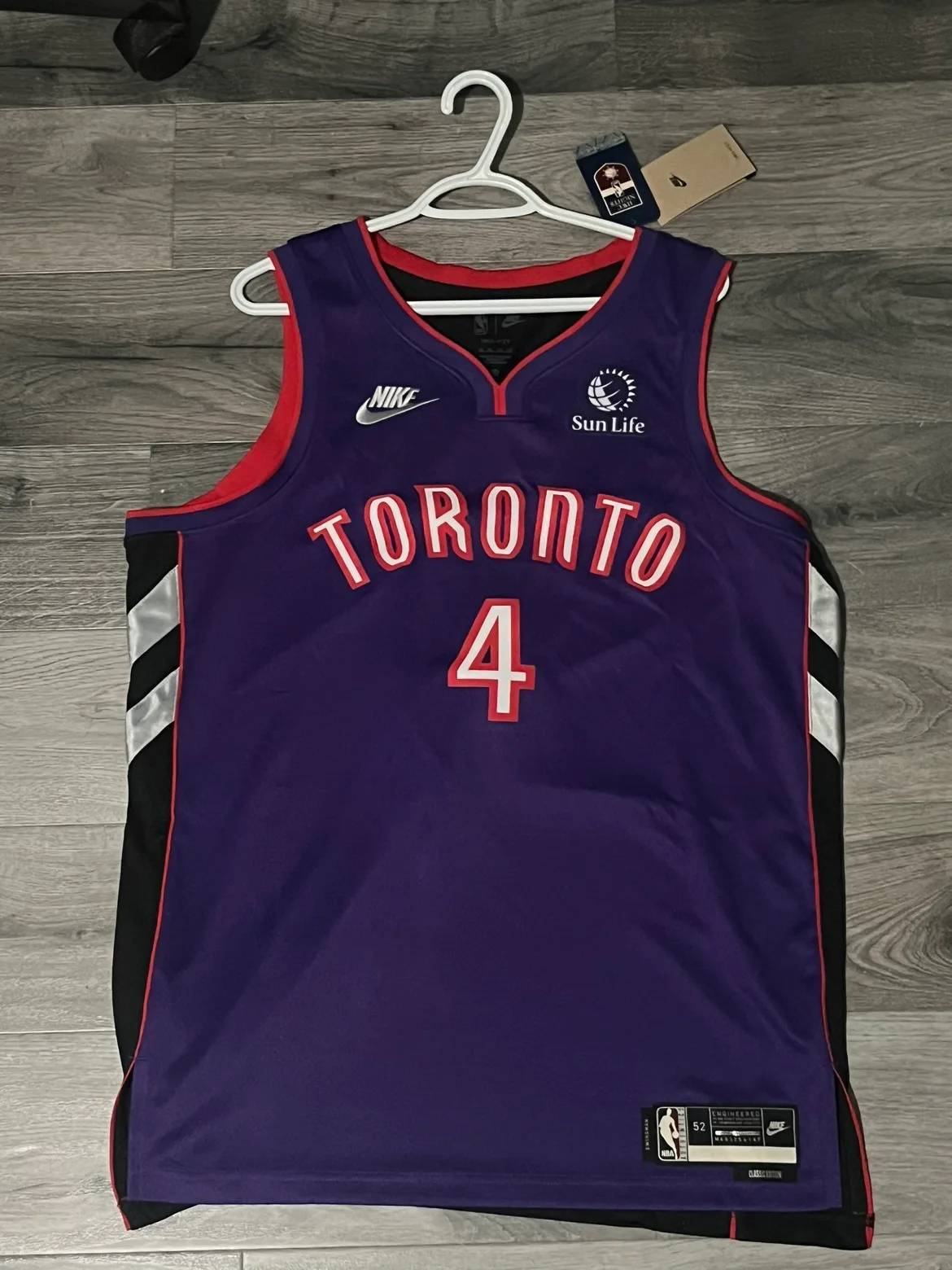 BNWT SCOTTIE BARNES TORONTO RAPTORS HARDWOOD CLASSIC JERSEY thumbnail