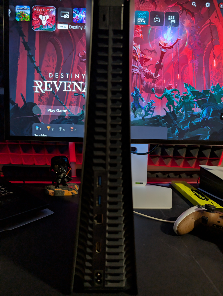 PS5 Console 1TB SSD Dbrand Darkplates - photo 3