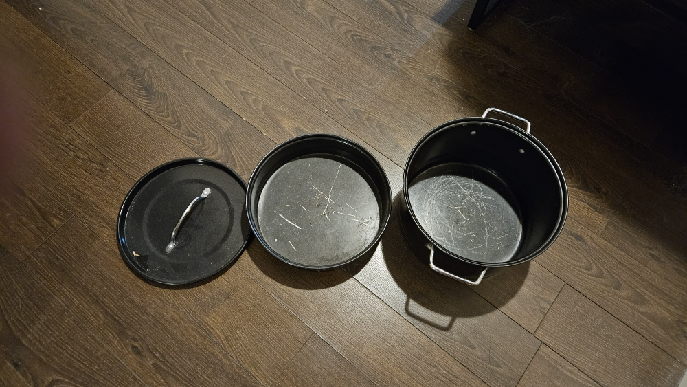 camping pots