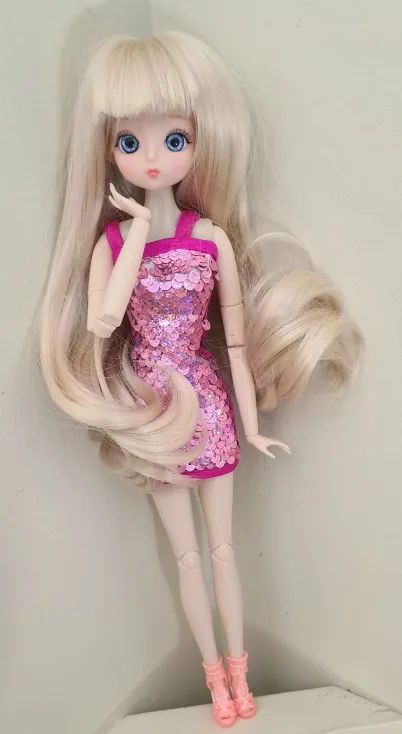 SABRINA CARPENTER CUSTOM DOLL image indicator(6)