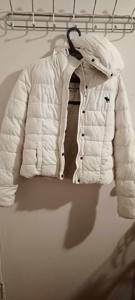 Abercrombie & Fitch White Puffer Jacket