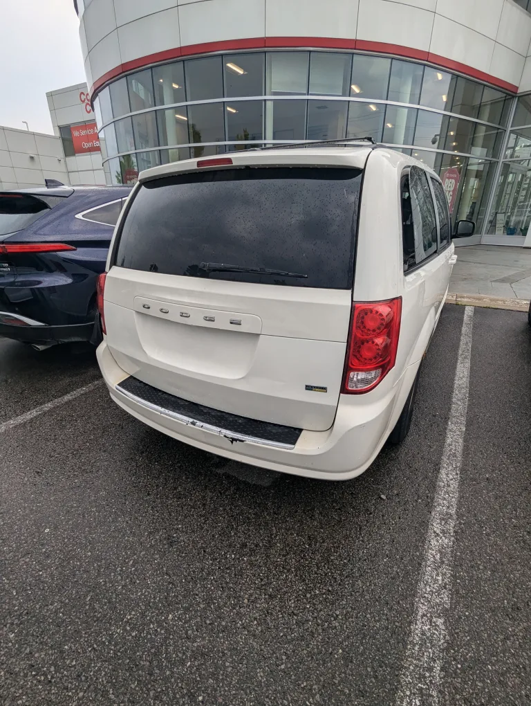2011 Dodge Grand Caravan thumbnail