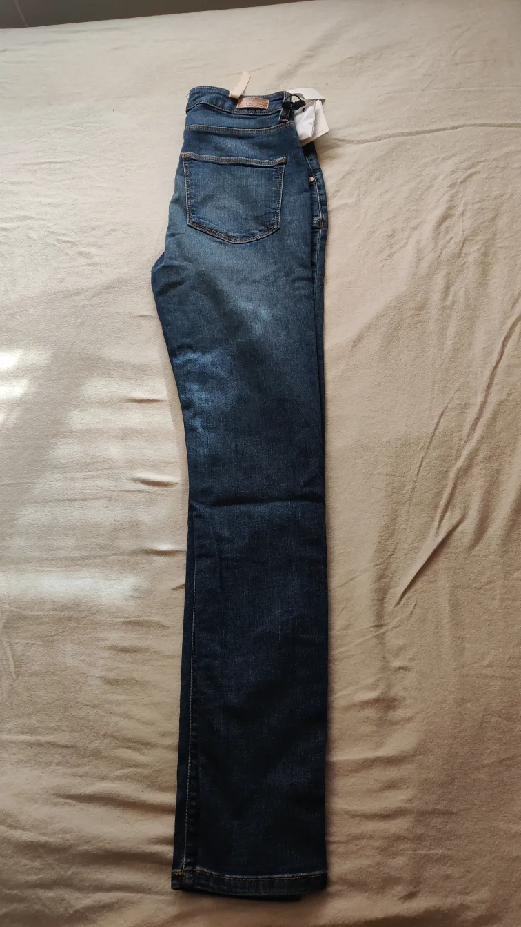 new Lola Jeans High Rise Skinny Jeans image indicator(3)