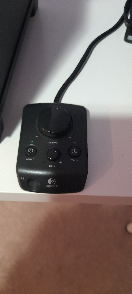 Logitech 5.1 Surround Sound Speakers - photo 2