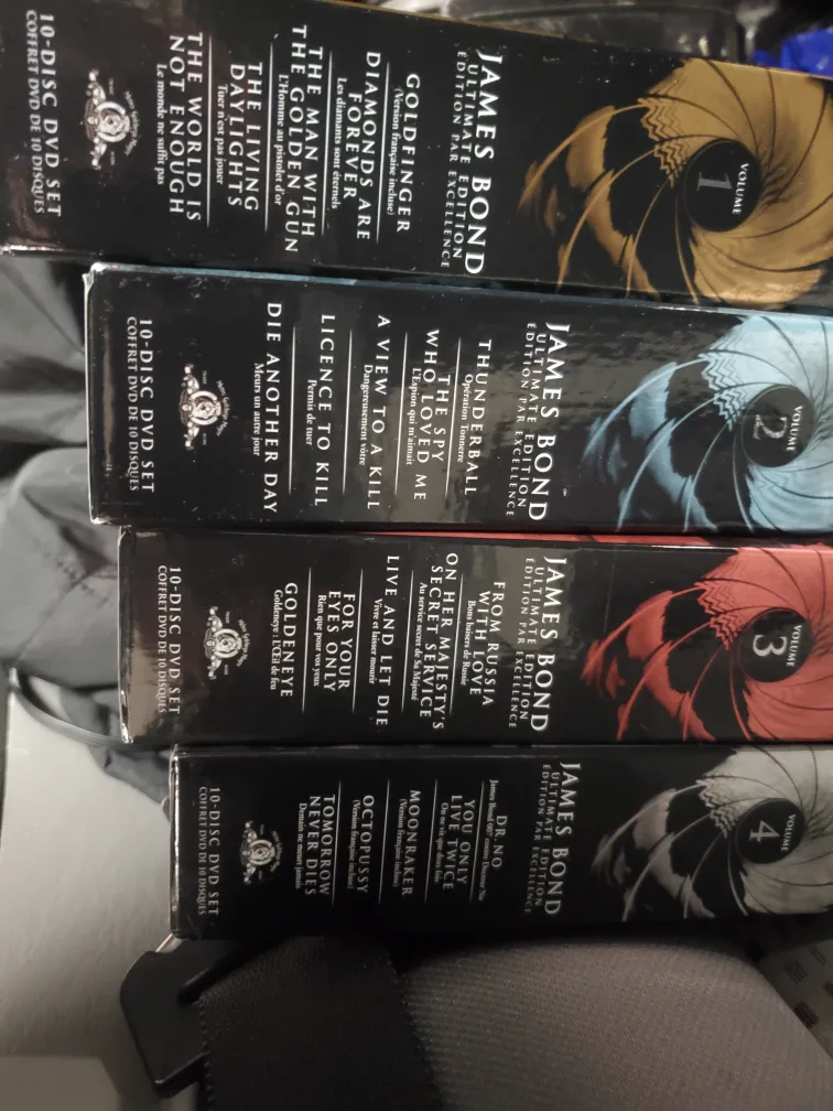 James Bond Ultimate Edition DVD Set Volumes 1-4 image indicator(5)