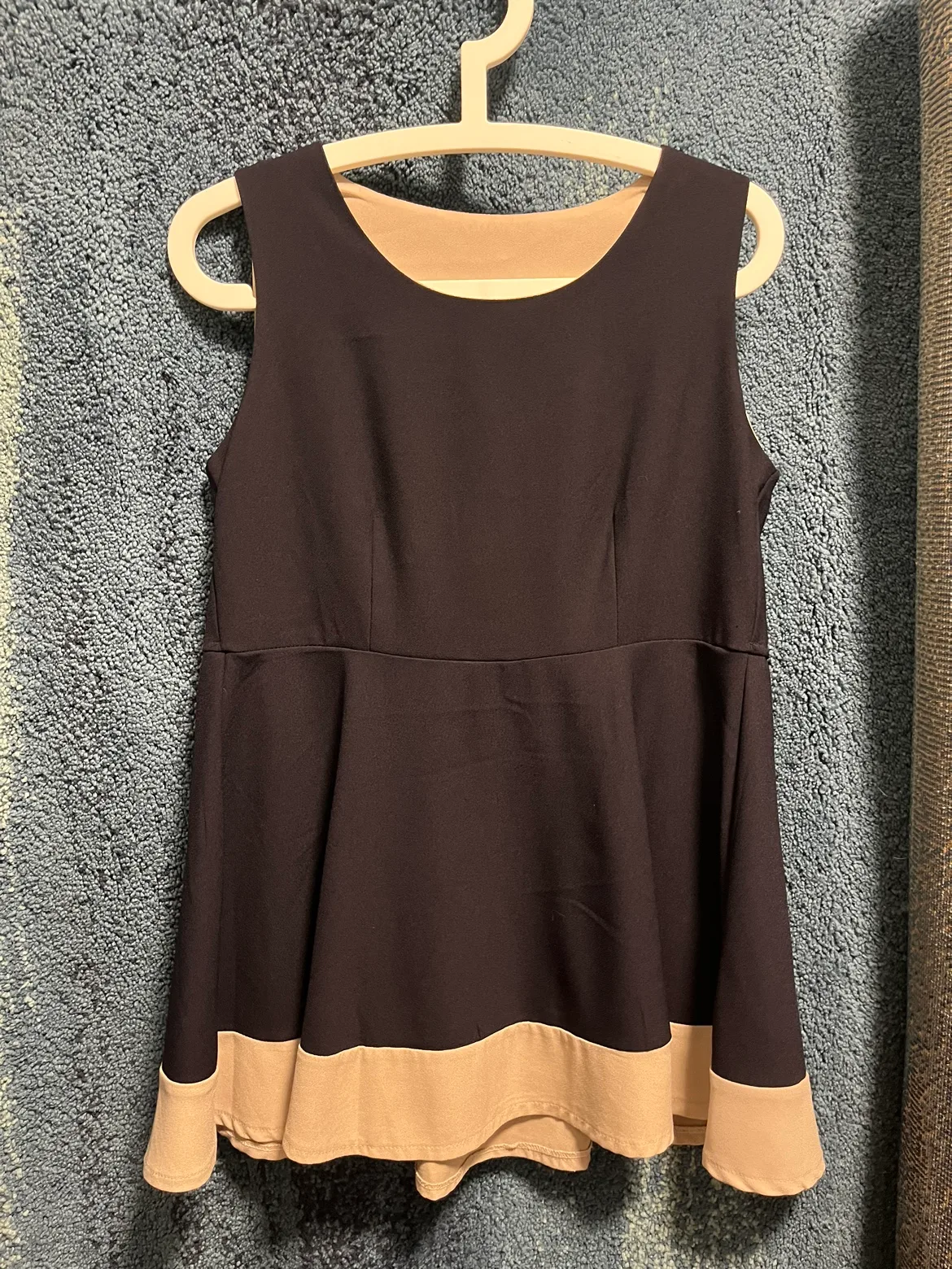 Short navy dress (S) image indicator(2)