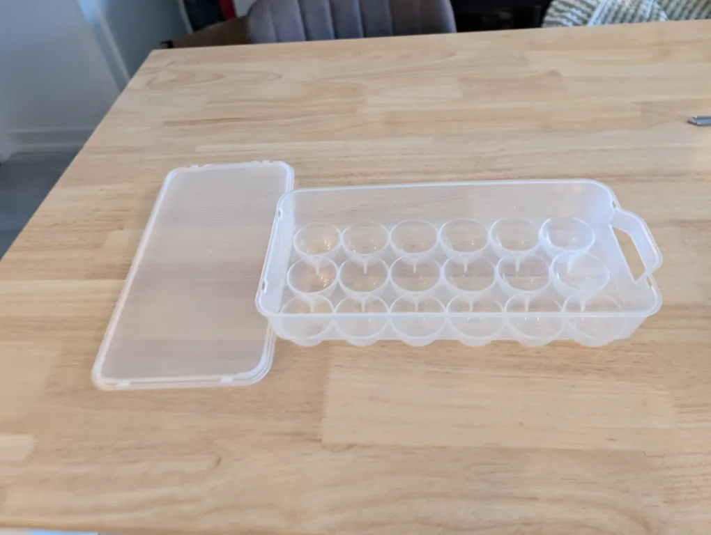 Egg Storage Container with Lid
