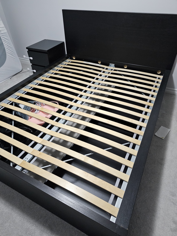 IKEA MALM bedframe with underneath drawers a - photo 4