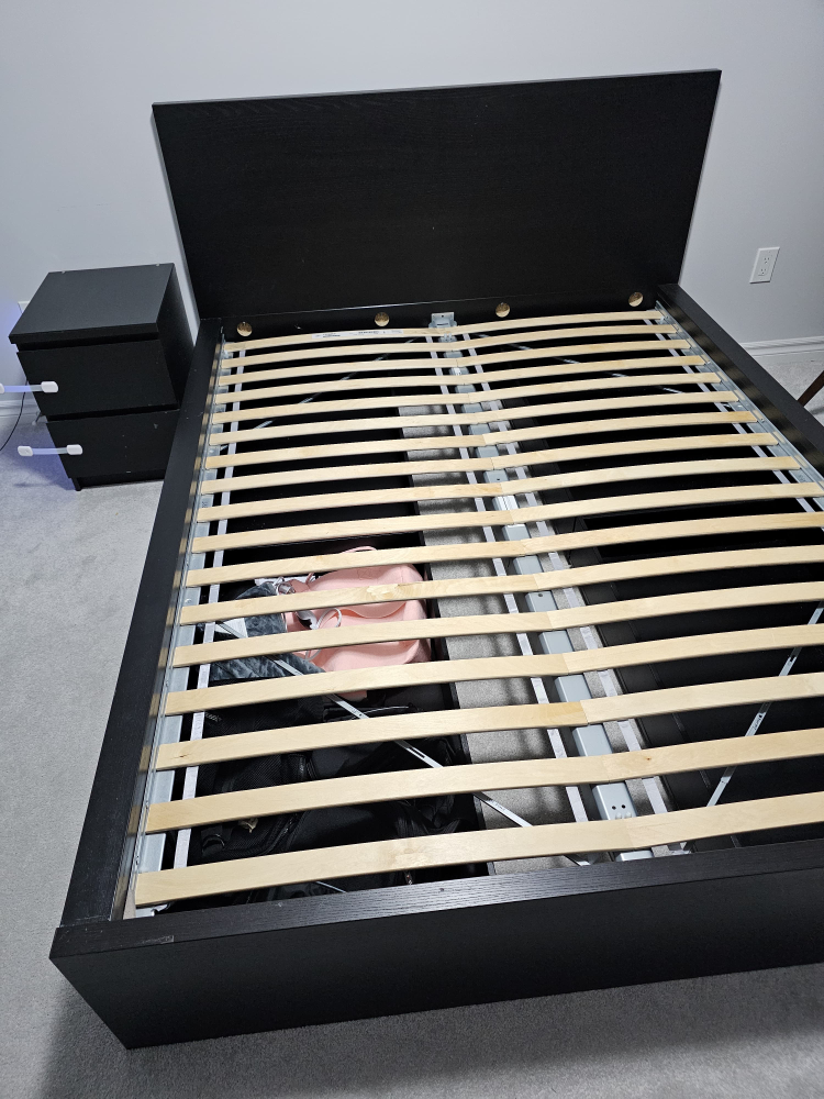 IKEA MALM bedframe with underneath drawers a - photo 5