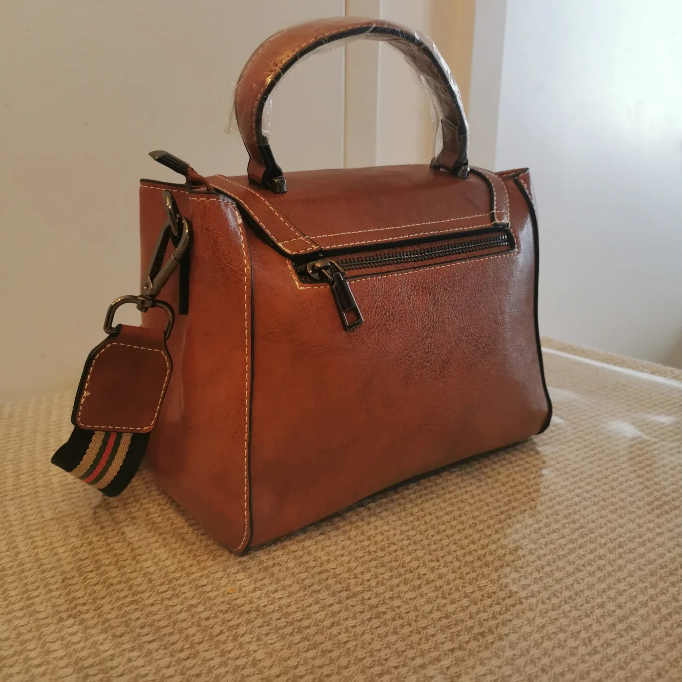Brand New Brown Leather Shoulder Bag & Handbag image indicator(3)