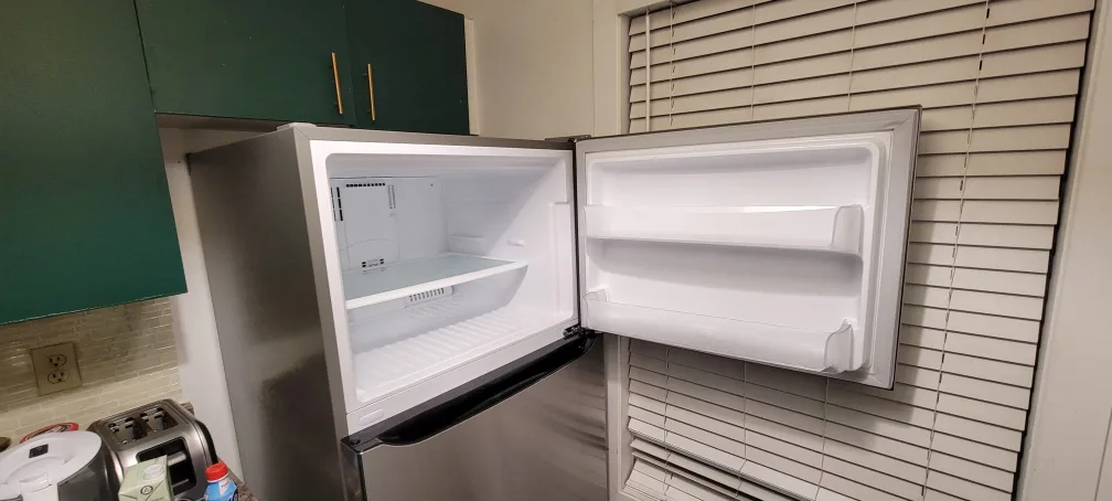 LG Stainless Steel Refrigerator image indicator(2)