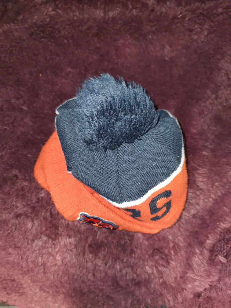 New Era Chicago Bears Knit Pom Beanie Hat - photo 4