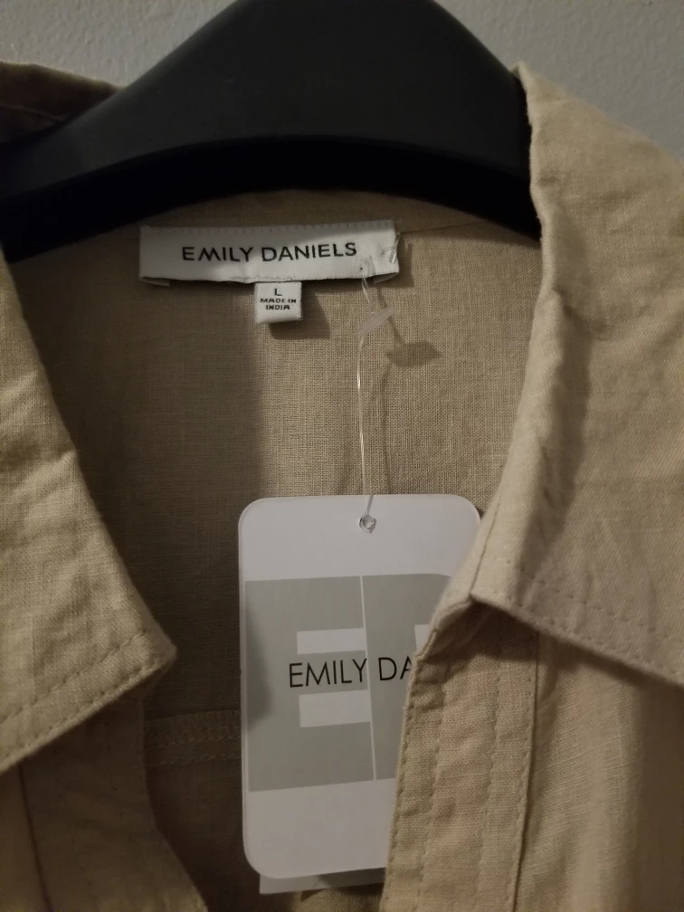 Emily Daniels Beige Long Sleeve Button Down Shirt - photo 5