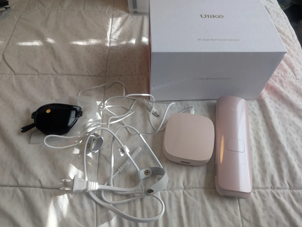 Ulike Air 3 IPL Hair Removal Device thumbnail