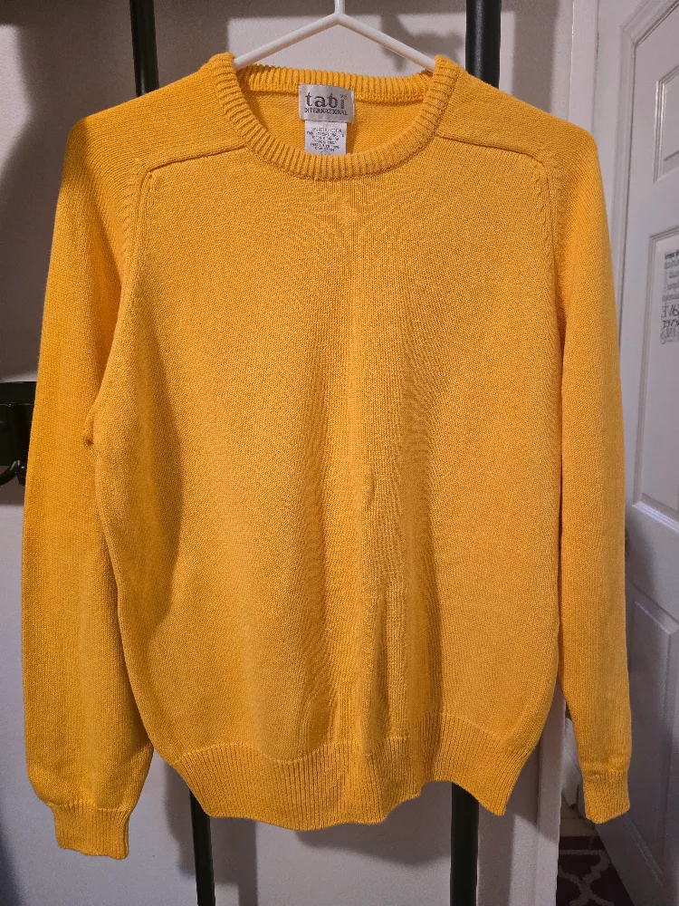 Tabi Women's Mustard Yellow Sweater & Cardigan Set image indicator(3)