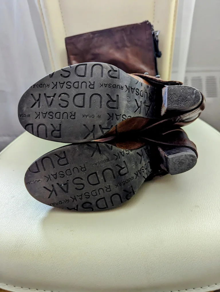 **RUDSAK** Leather Boots image indicator(2)