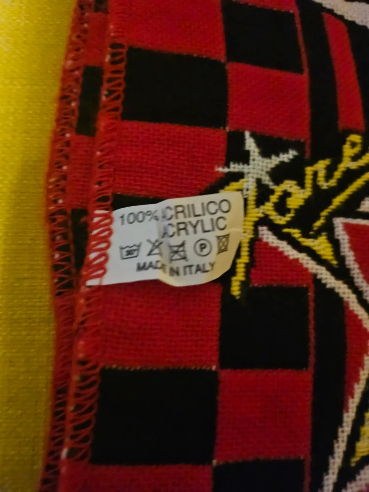 AC Milan Italy vintage fan soccer jersey scarf image indicator(4)