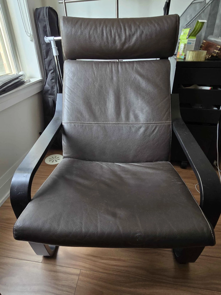 IKEA Poäng leather armchair, black-brown/glose dark brown | Karrot