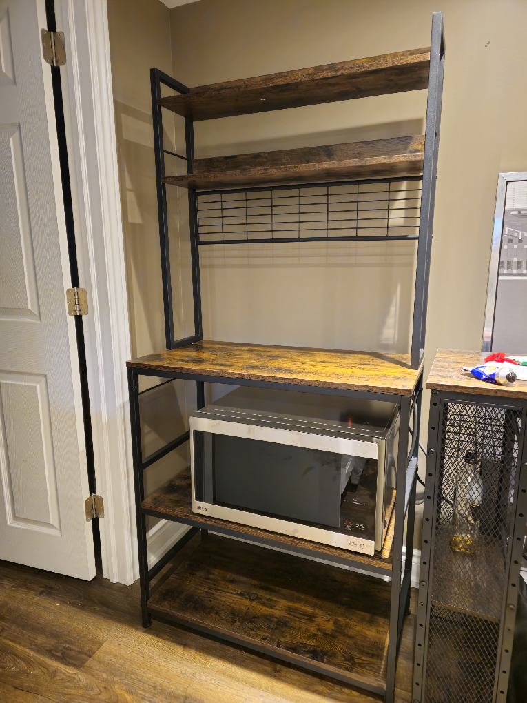 Bakers Rack/Microwave stand