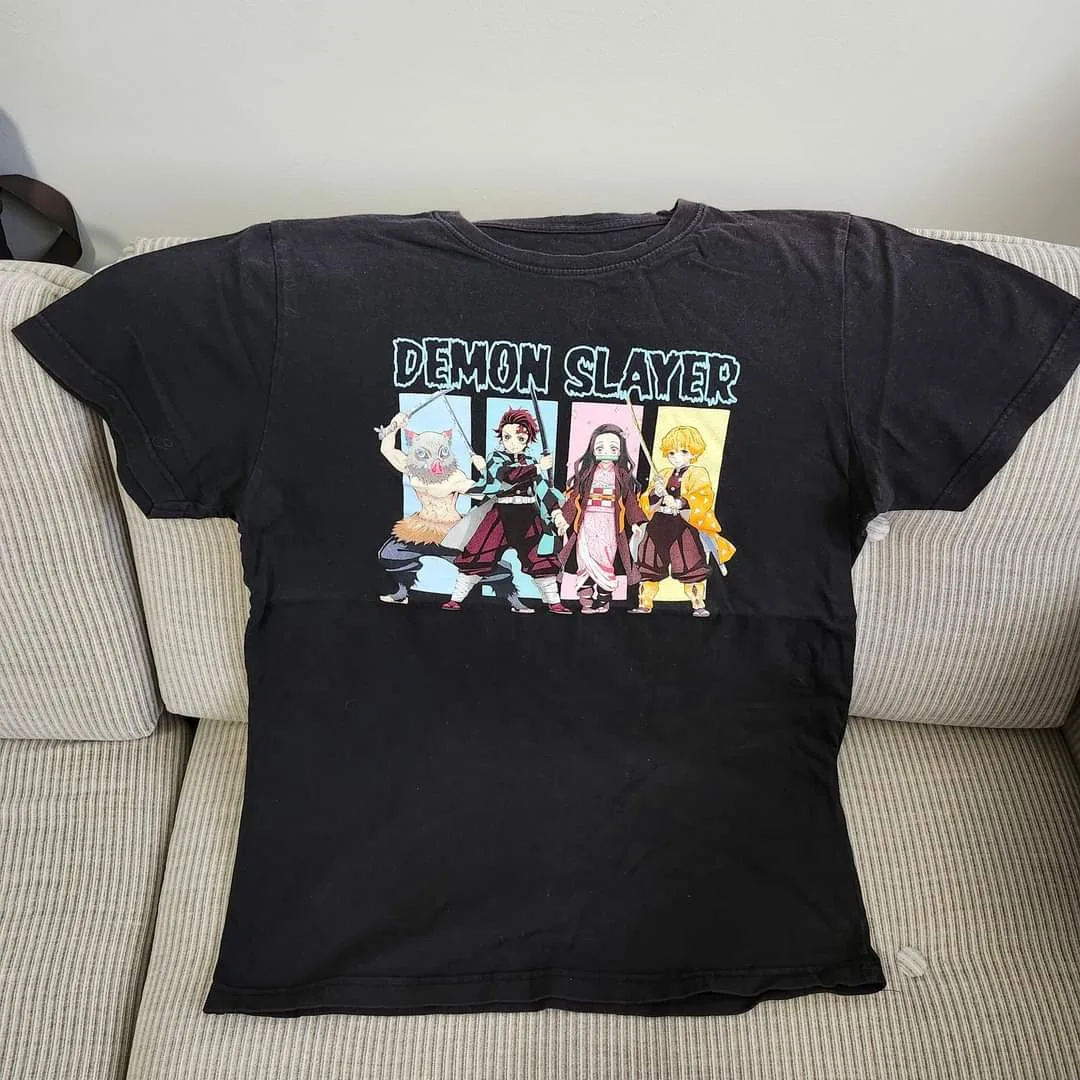 Variety of Graphic T-Shirts. #M  Great for anyone! image indicator(3)