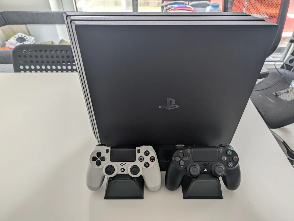 PS4 Pro Bundle with VR Headset and Games image indicator(4)