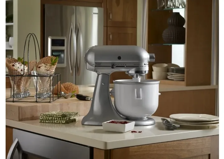 KitchenAid Ice Cream Maker Bowl and Paddle image indicator(4)