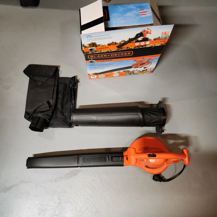 Black + Decker - 3in1 Corded Blower, Vacuum & Mulcher image indicator(3)