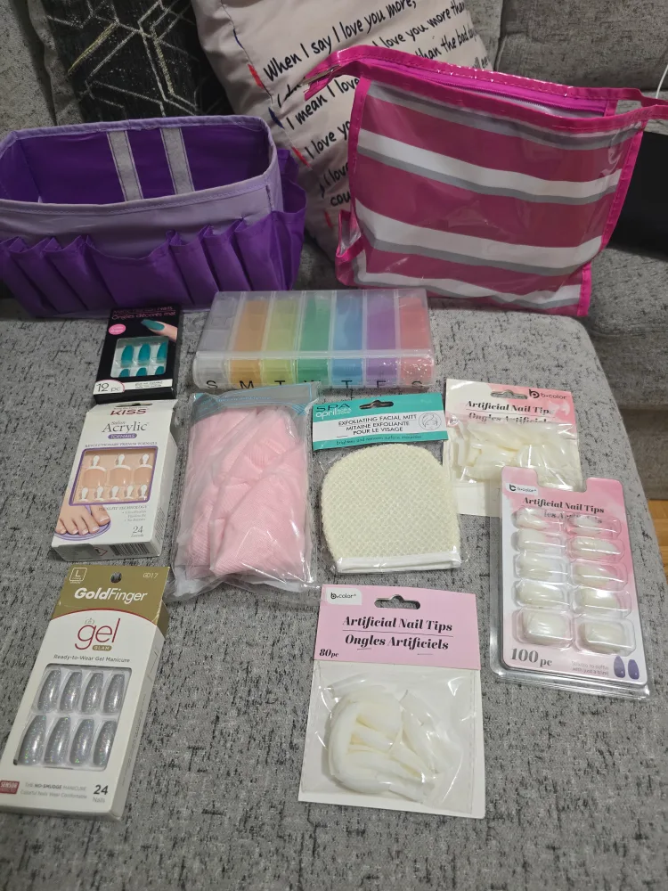 Nail care and beauty supplies bundle thumbnail