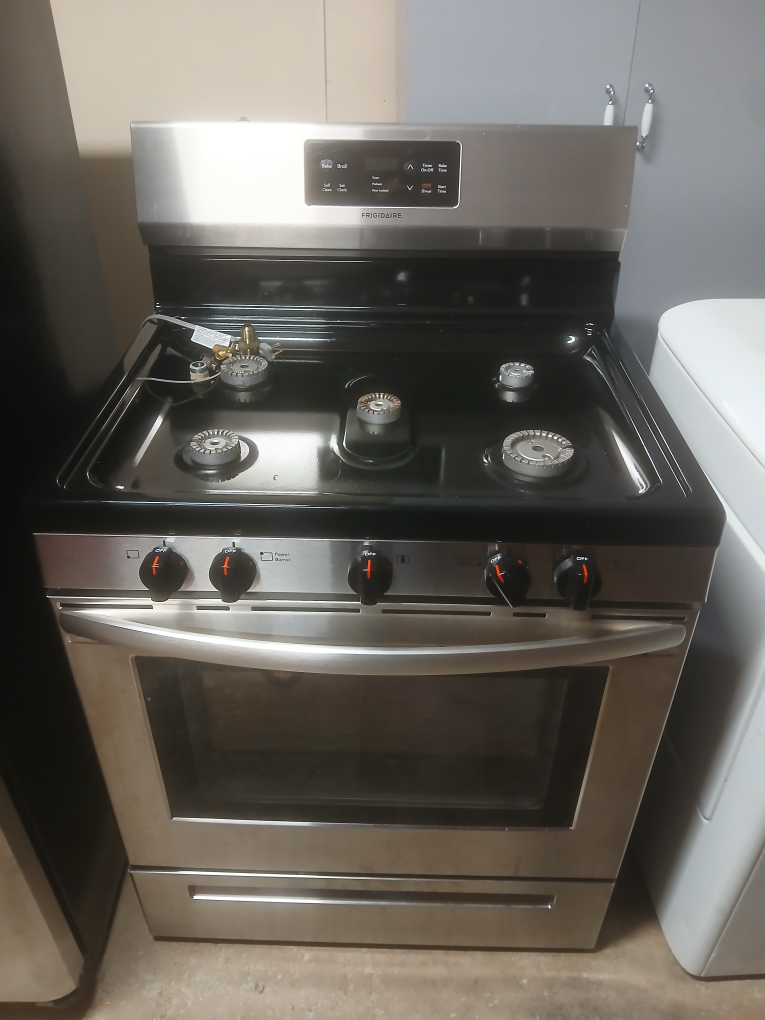 Frigidaire Gas Range