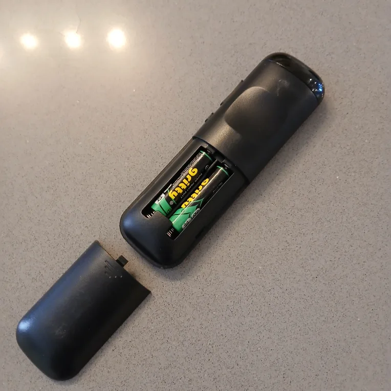 #freecycle FREE Remote image indicator(2)