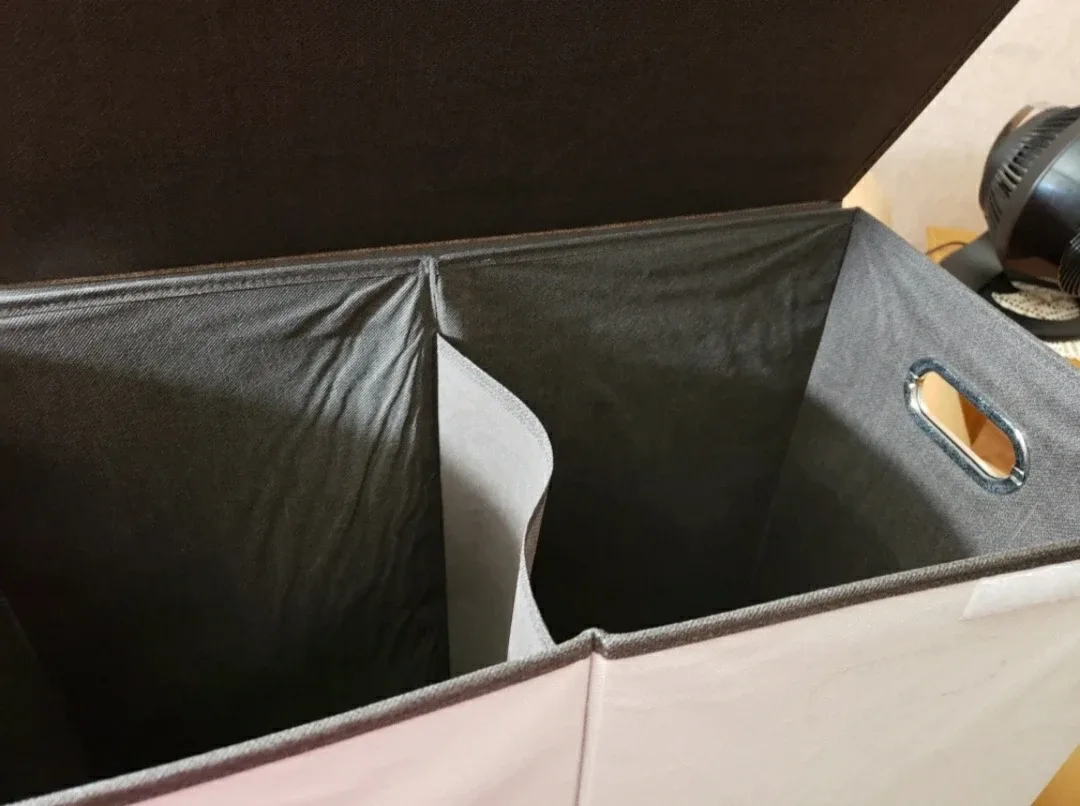 Double Laundry hamper with Lid image indicator(2)