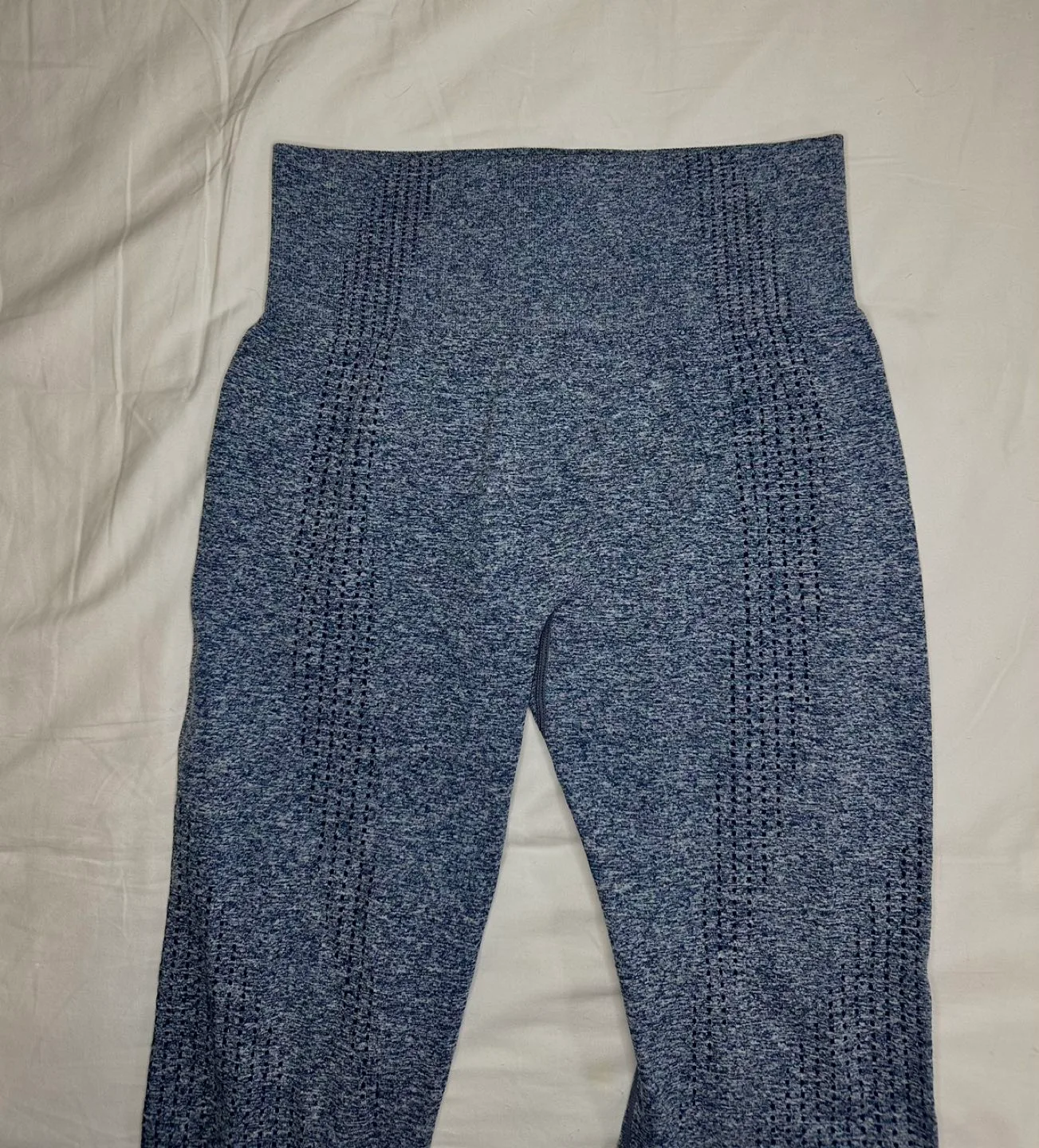 Butt-lifting workout leggings (size M) image indicator(4)