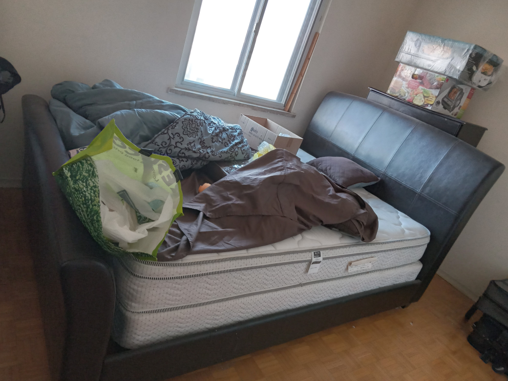 bedframe