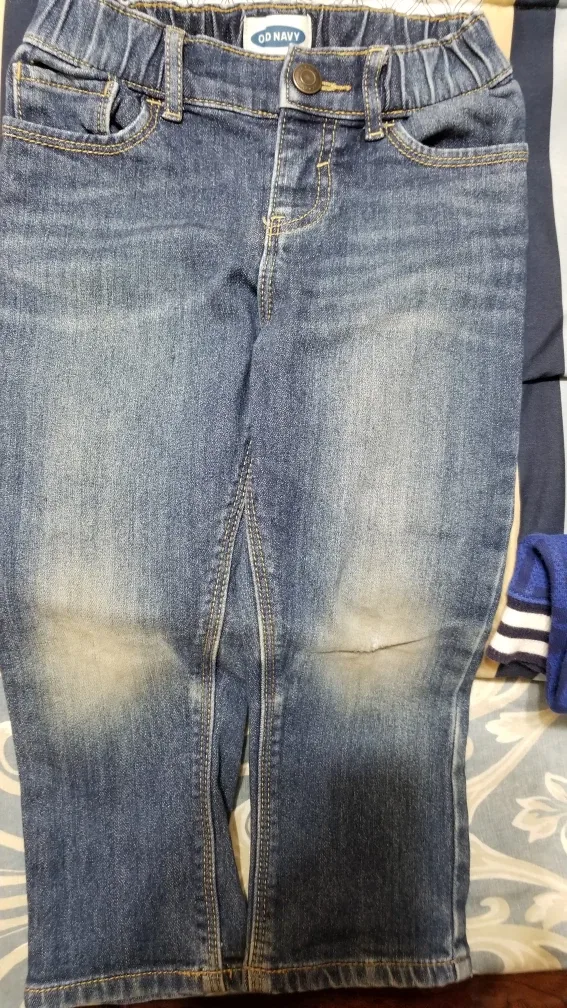 🧡 Bundle of Boys Pants Size 2T-3T-4T image indicator(4)