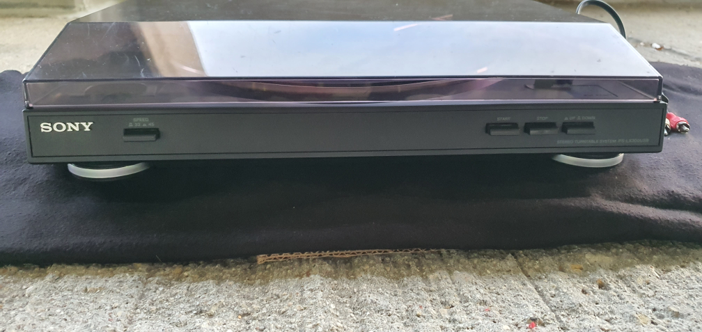 Sony PS-LX300USB Turntable