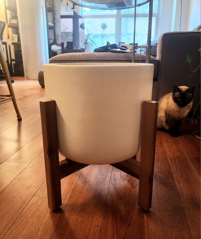 White Pottery Barn Planter with Wooden Stand, 14' wide - photo 2