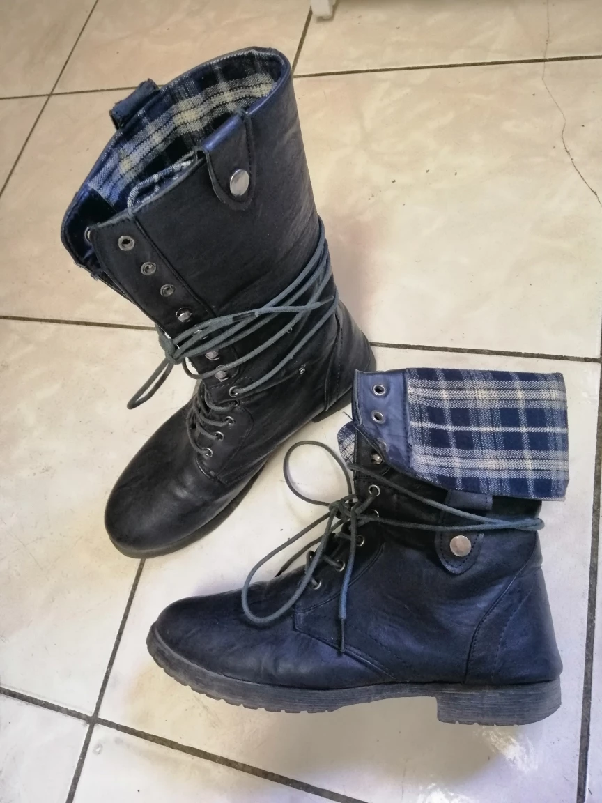 Dark blue Combat Boots with Plaid Lining size 39 - photo 3